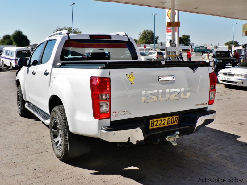 Isuzu KB300 D-TEQ LX in Botswana