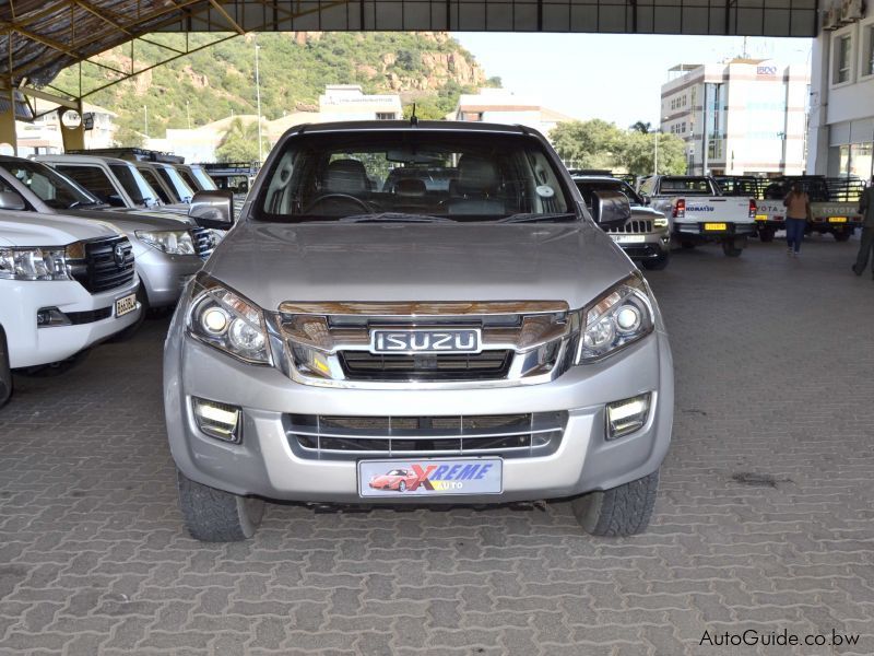 Isuzu KB300 D-Teq LX in Botswana