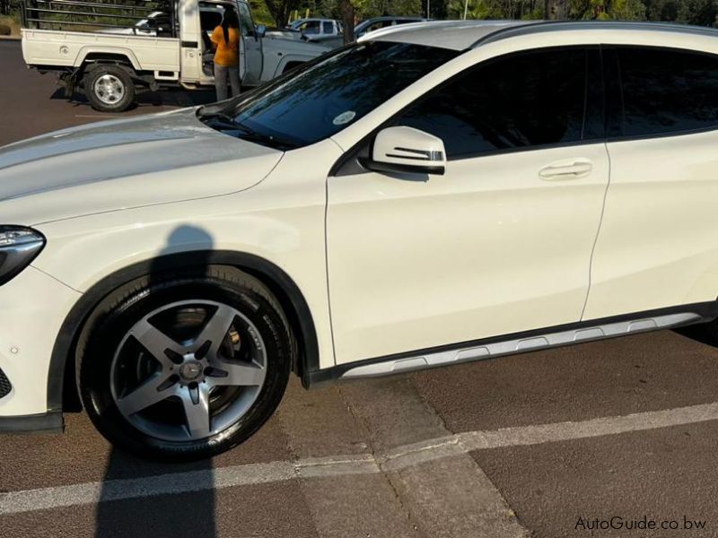 Mercedes-Benz GLA 200 in Botswana