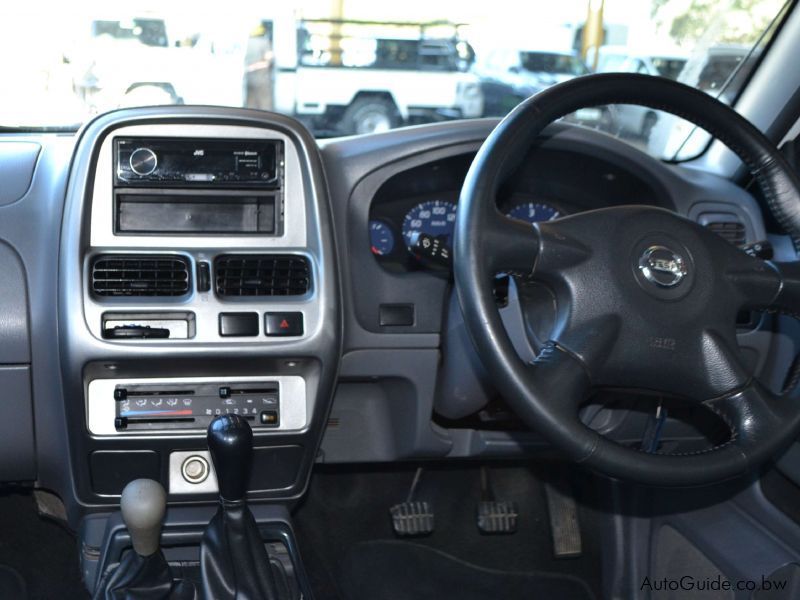 Nissan NP300 Hardbody in Botswana