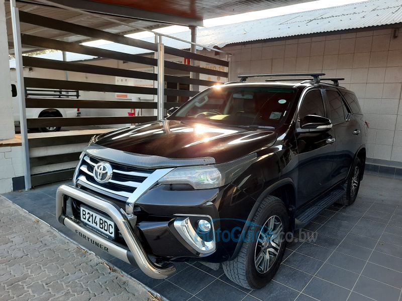 Toyota Fortuner 2.8 GD6 4x2 AT in Botswana