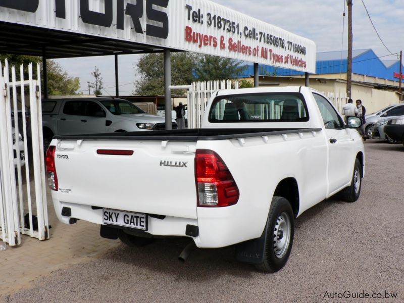 Toyota Hilux VVT-I in Botswana