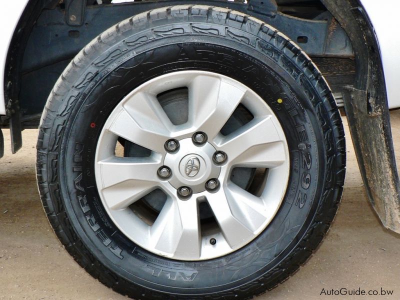 Toyota Hilux vvti in Botswana