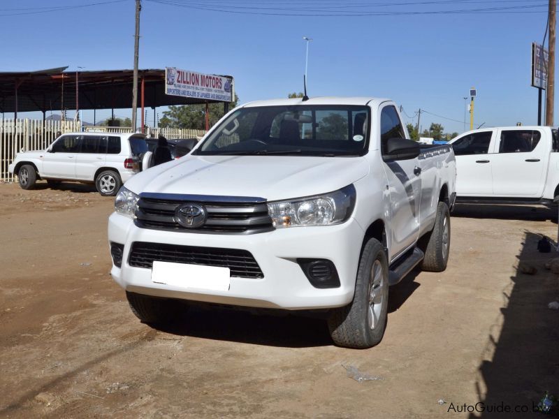 Toyota Hilux vvti in Botswana