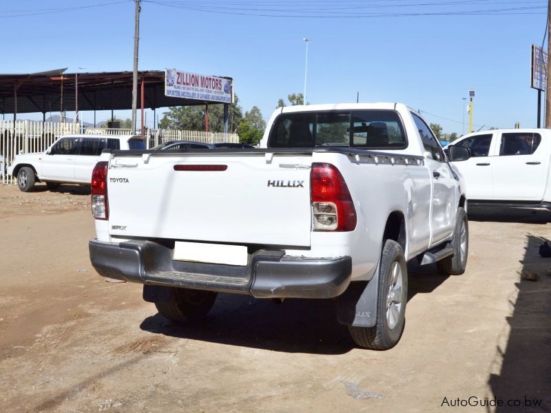 Toyota Hilux vvti in Botswana