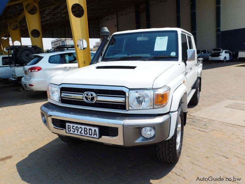 Toyota Land Cruiser V8 in Botswana