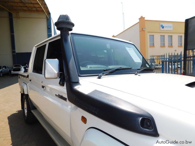 Toyota Land Cruiser V8 in Botswana