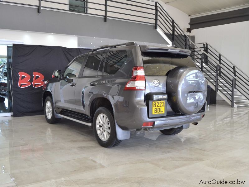 Toyota Prado VX in Botswana