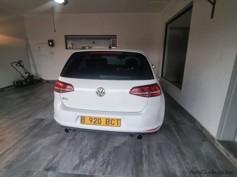 Volkswagen GTI MK7 in Botswana