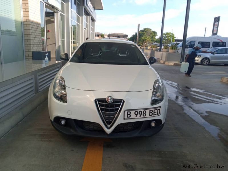 Alfa Romeo Giulietta Quadrifoglio Verde Squadra Corse in Botswana