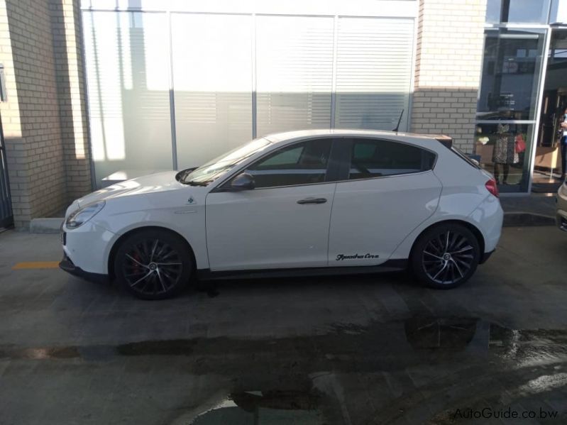 Alfa Romeo Giulietta Quadrifoglio Verde Squadra Corse in Botswana