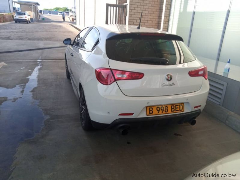 Alfa Romeo Giulietta Quadrifoglio Verde Squadra Corse in Botswana