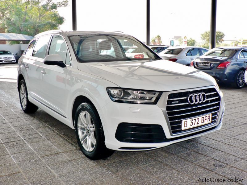 Audi Q7 TDi in Botswana