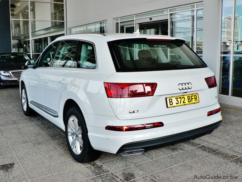 Audi Q7 TDi in Botswana