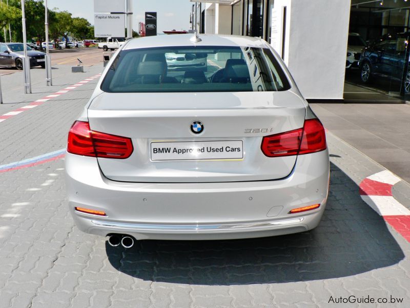 BMW 320i A in Botswana