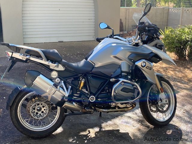 BMW GS1200 in Botswana