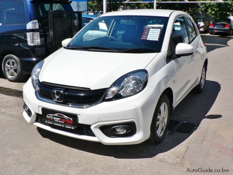 Honda Brio -ivtec in Botswana