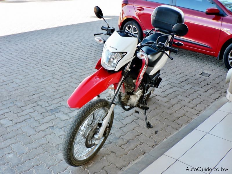 Honda XR125 L in Botswana