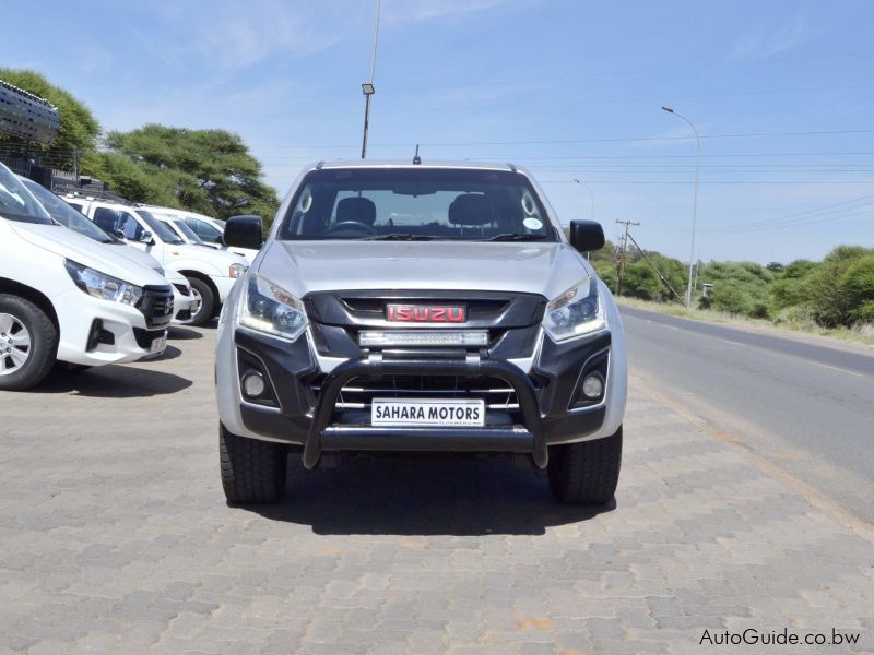 Isuzu KB250 X-Rider in Botswana