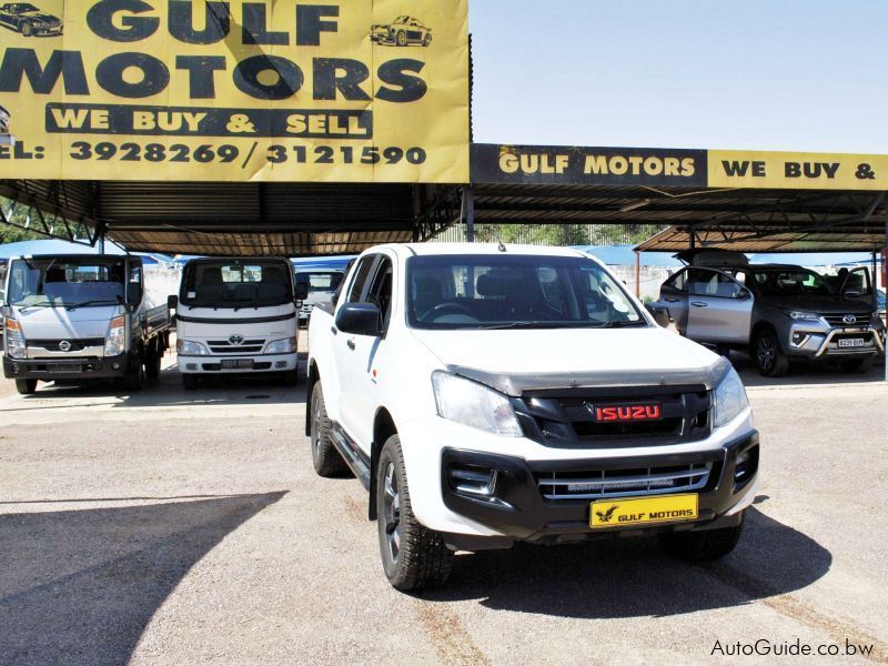 Isuzu KB250 X-Rider in Botswana