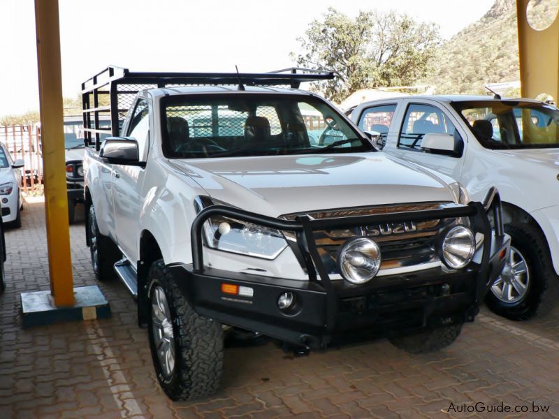 Isuzu KB300 D-TEQ LX in Botswana