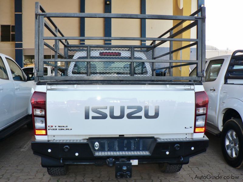 Isuzu KB300 D-TEQ LX in Botswana