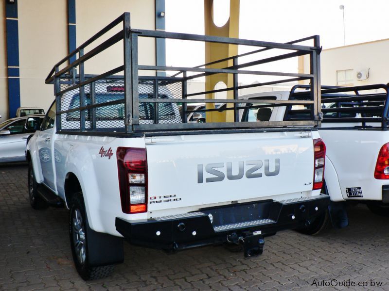 Isuzu KB300 D-TEQ LX in Botswana