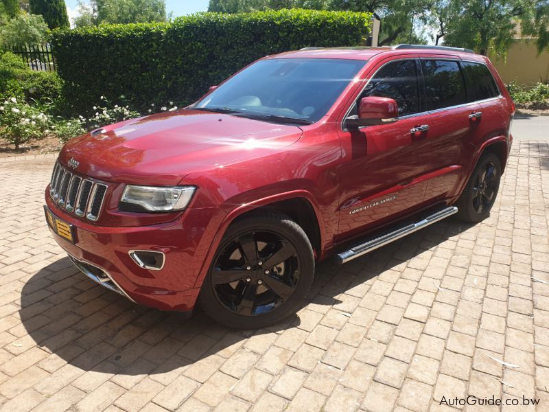 Jeep Grand Cherokee 5.7L V8 Overland in Botswana