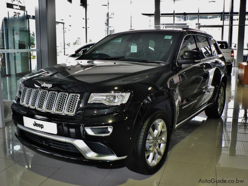 Jeep Grand Cherokee Summit in Botswana