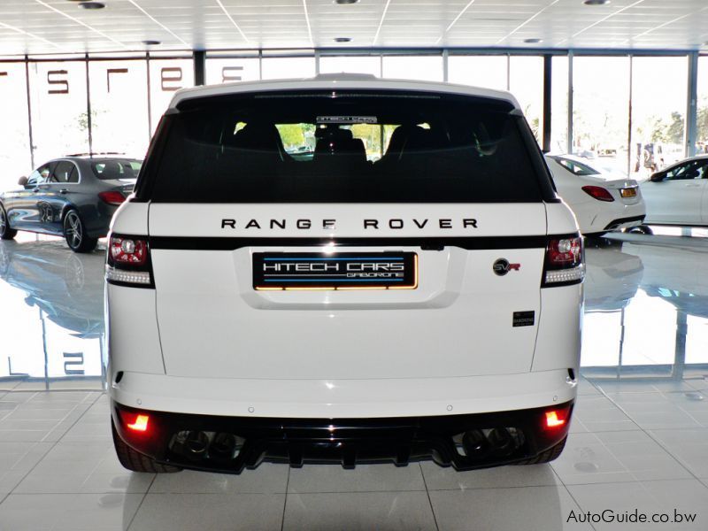 Land Rover Range Rover SVR in Botswana