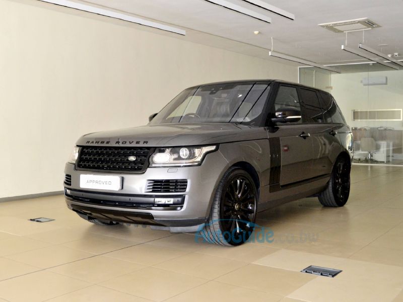 Land Rover Range Rover Supercharged V8 in Botswana