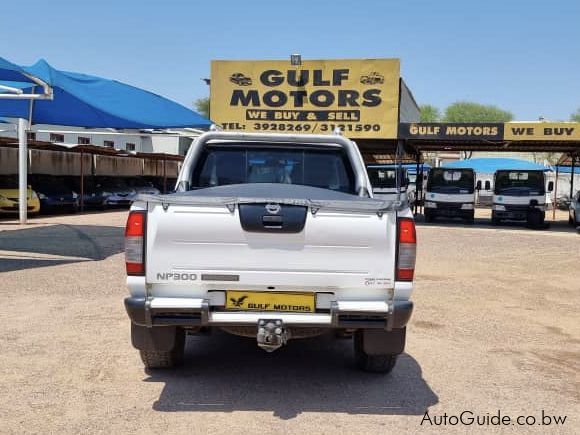 Nissan NP300 Hardbody in Botswana