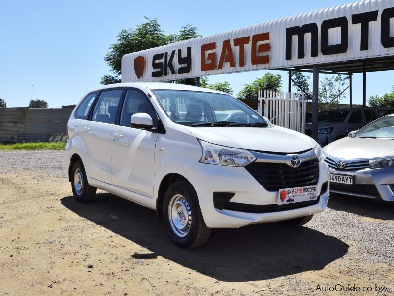 Toyota Avanza SX in Botswana