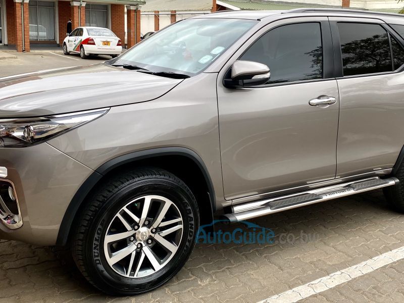 Toyota Fortuner 2.8 GD-6 RB 6AT in Botswana