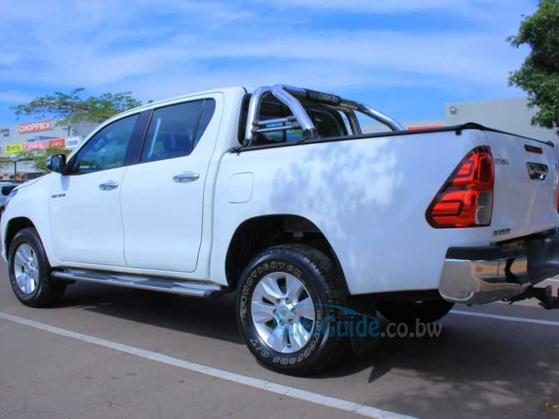 Toyota Hilux  2.8 GD6 in Botswana
