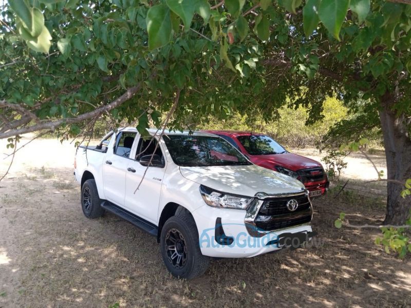 Toyota Hilux 2.4 GD6 4X4 AUTOMATIC in Botswana