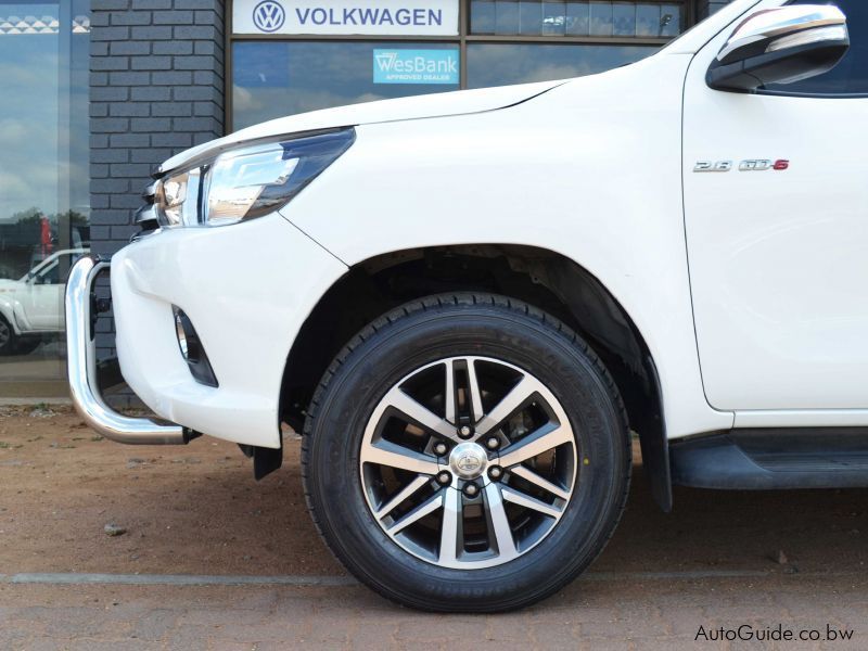 Toyota Hilux Raider 2.8 GD-6 4x4 in Botswana