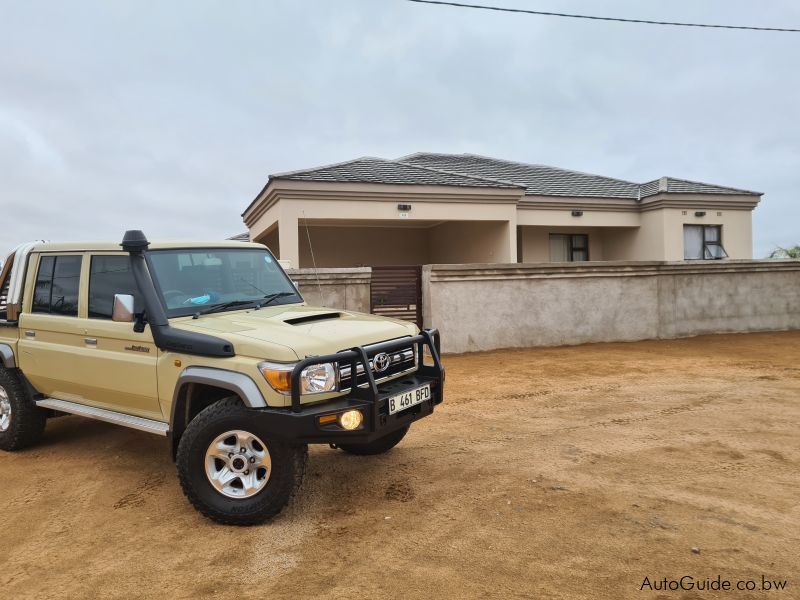 Toyota Land cruiser V8 in Botswana