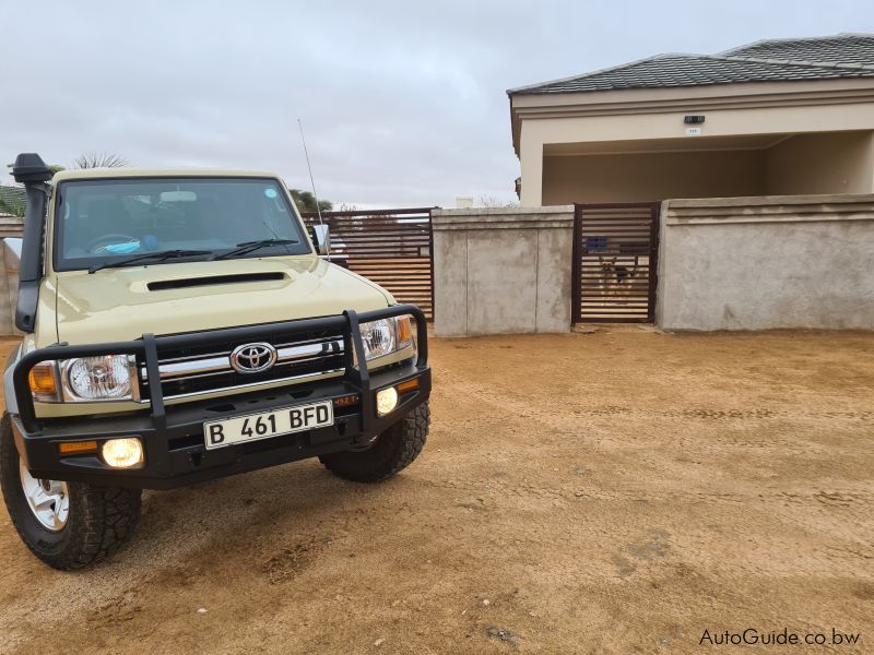 Toyota Land cruiser V8 in Botswana