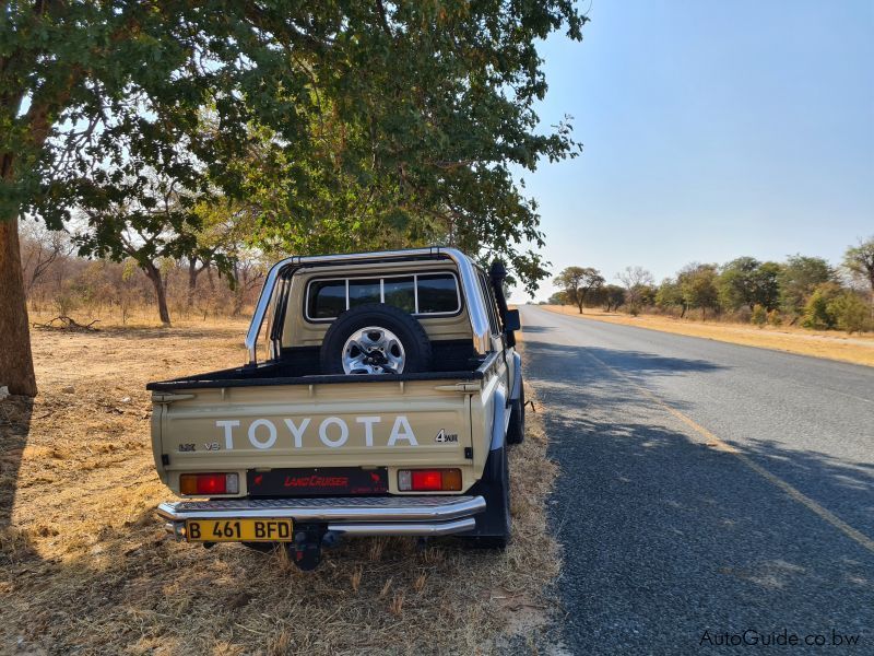 Toyota Land cruiser V8 in Botswana