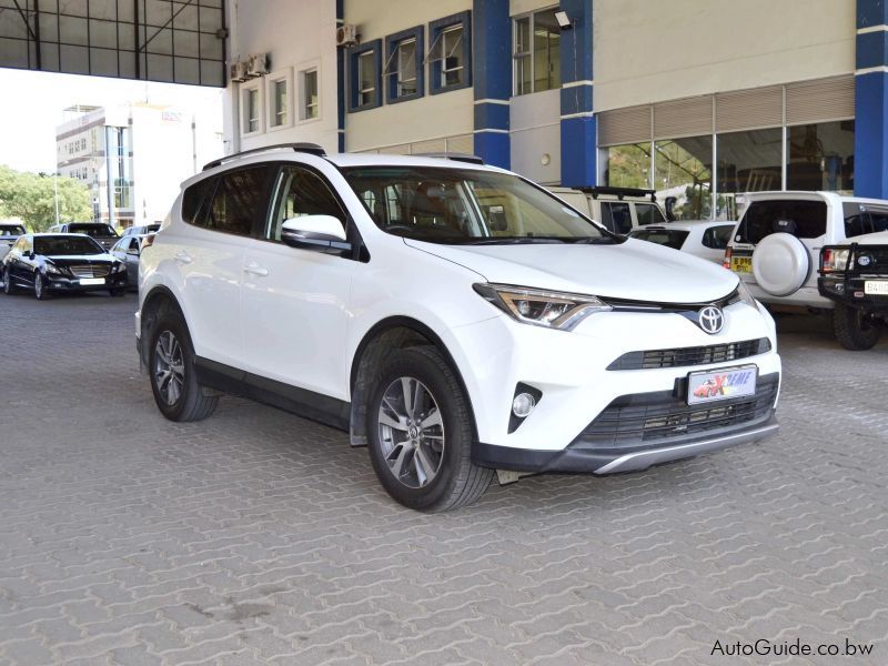 Toyota Rav4 in Botswana