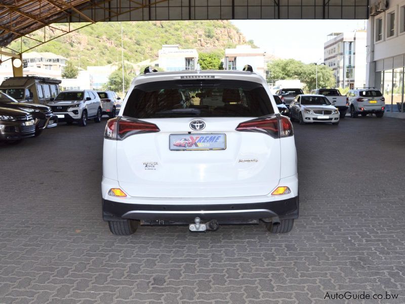 Toyota Rav4 in Botswana