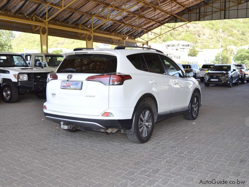 Toyota Rav4 in Botswana