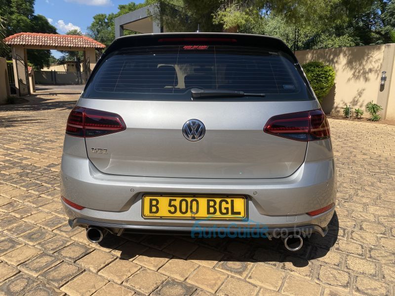 Volkswagen GOLF 7 GTI 7.5 in Botswana