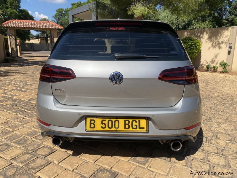 Volkswagen GOLF 7 GTI 7.5 in Botswana