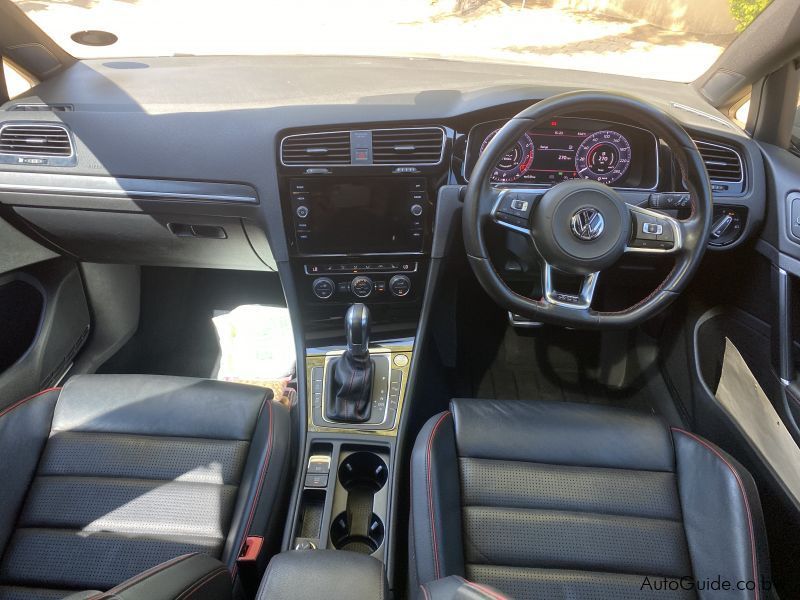 Volkswagen GOLF 7 GTI 7.5 in Botswana