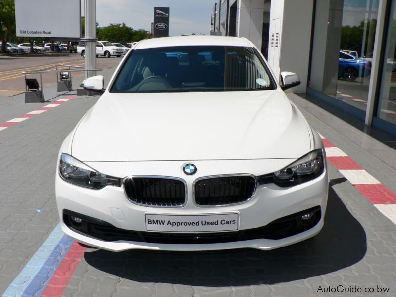 BMW 330i (M) F30 in Botswana