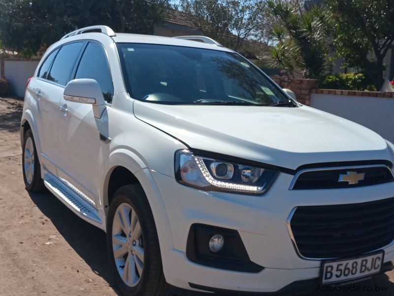 Chevrolet Captiva 2.4LT in Botswana