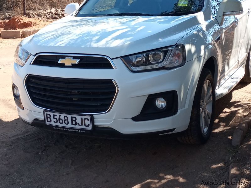 Chevrolet Captiva 2.4LT in Botswana