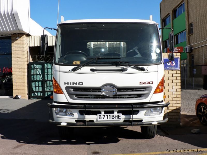 Hino 500 - 1326 Drop Side in Botswana